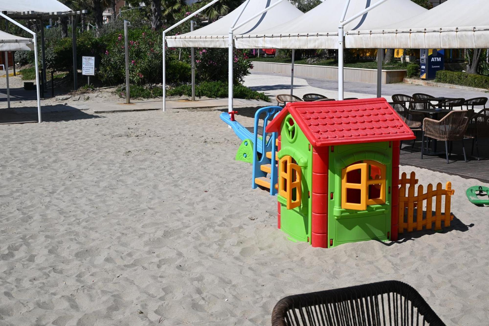 Luxury Premium Finese Hotel Golem  Exterior photo